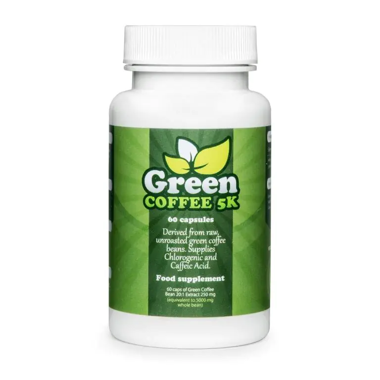 Botella blanca y caja con letras verdes.