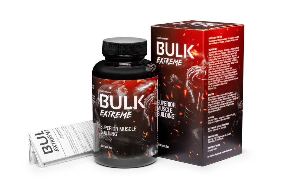 Bulk Extreme 7 Image of a red and black box and packaging with a photo of a supplement bottle and white letters