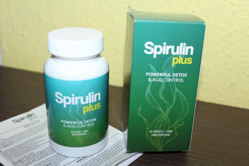 Spirulin Plus 14 bottle white green medicine packaging and white and yellow letters